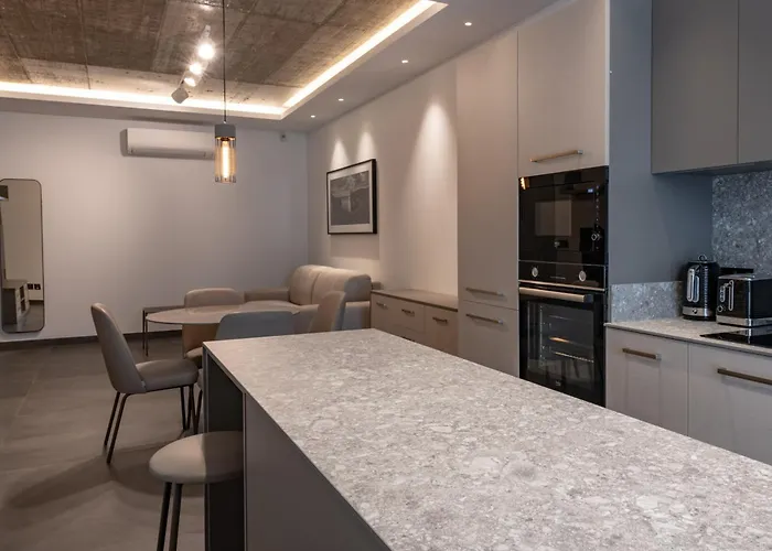 Marea Suites